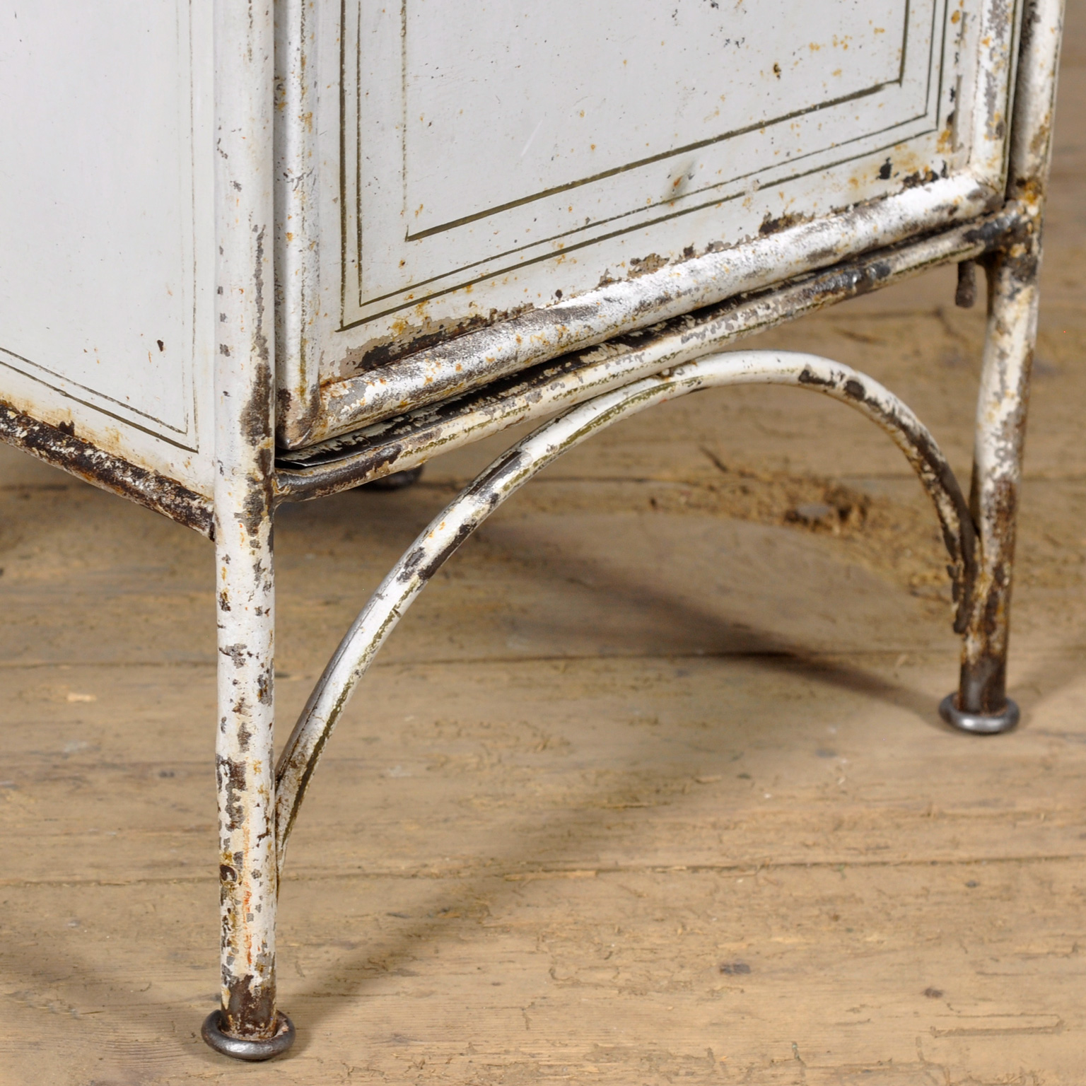 25257_nachtkastje_11