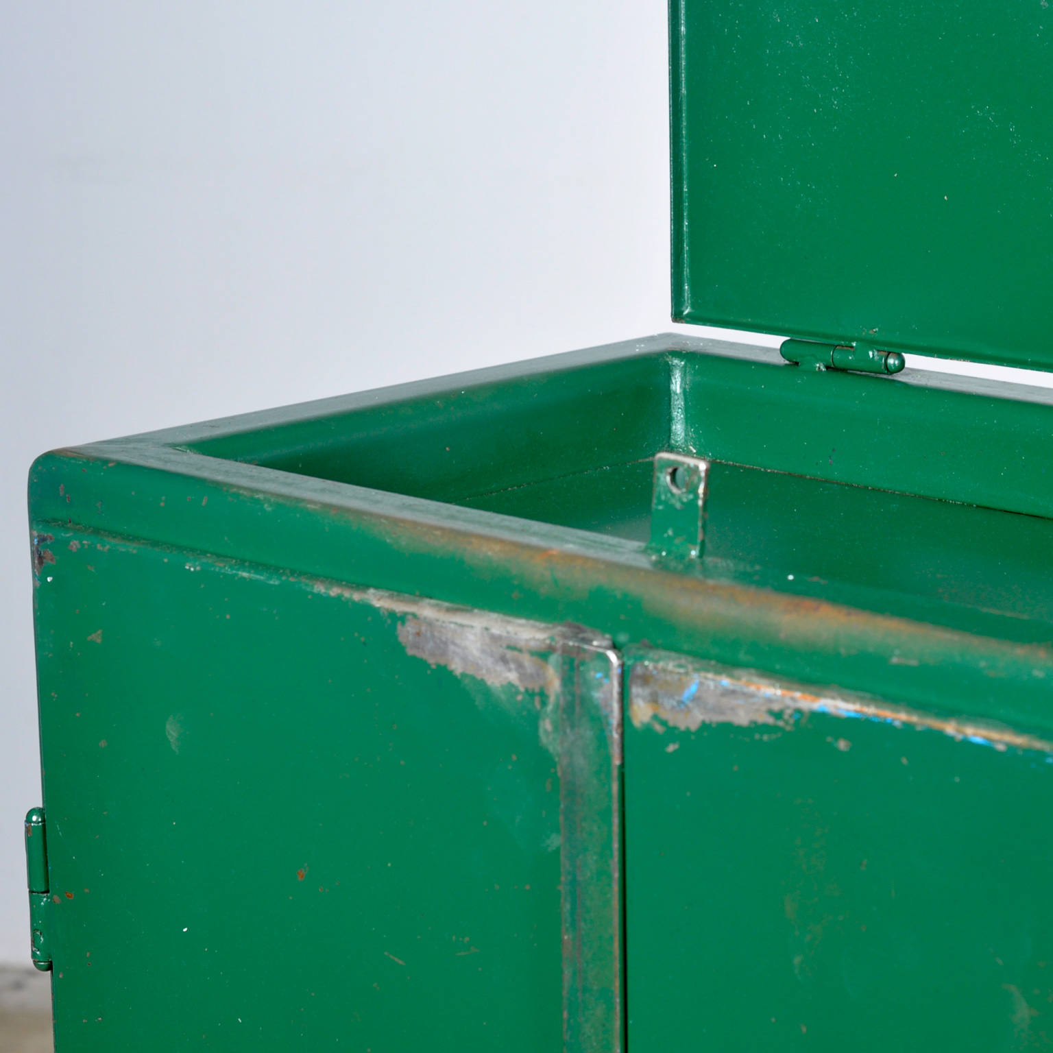 26027_industrieel-kastje_11