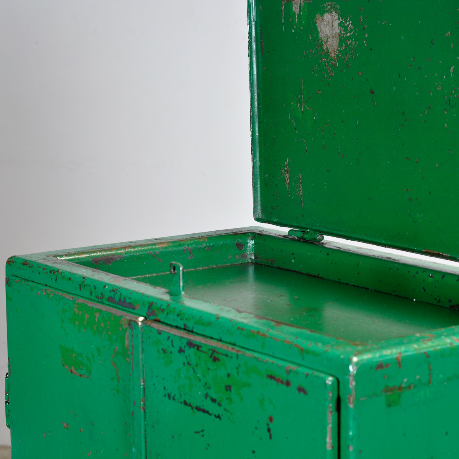 26038_industrieel-kastje_11