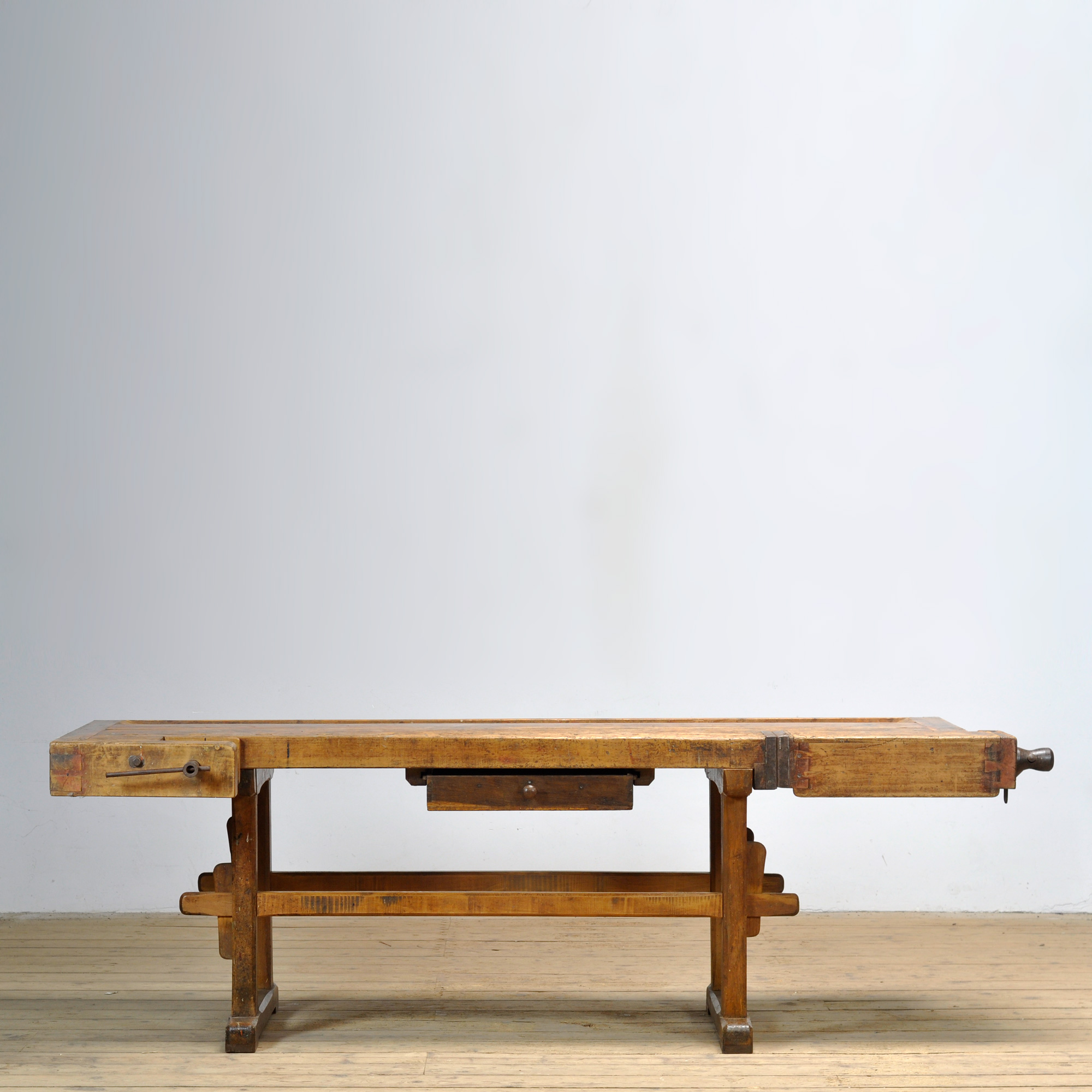 26138-werkbank_1