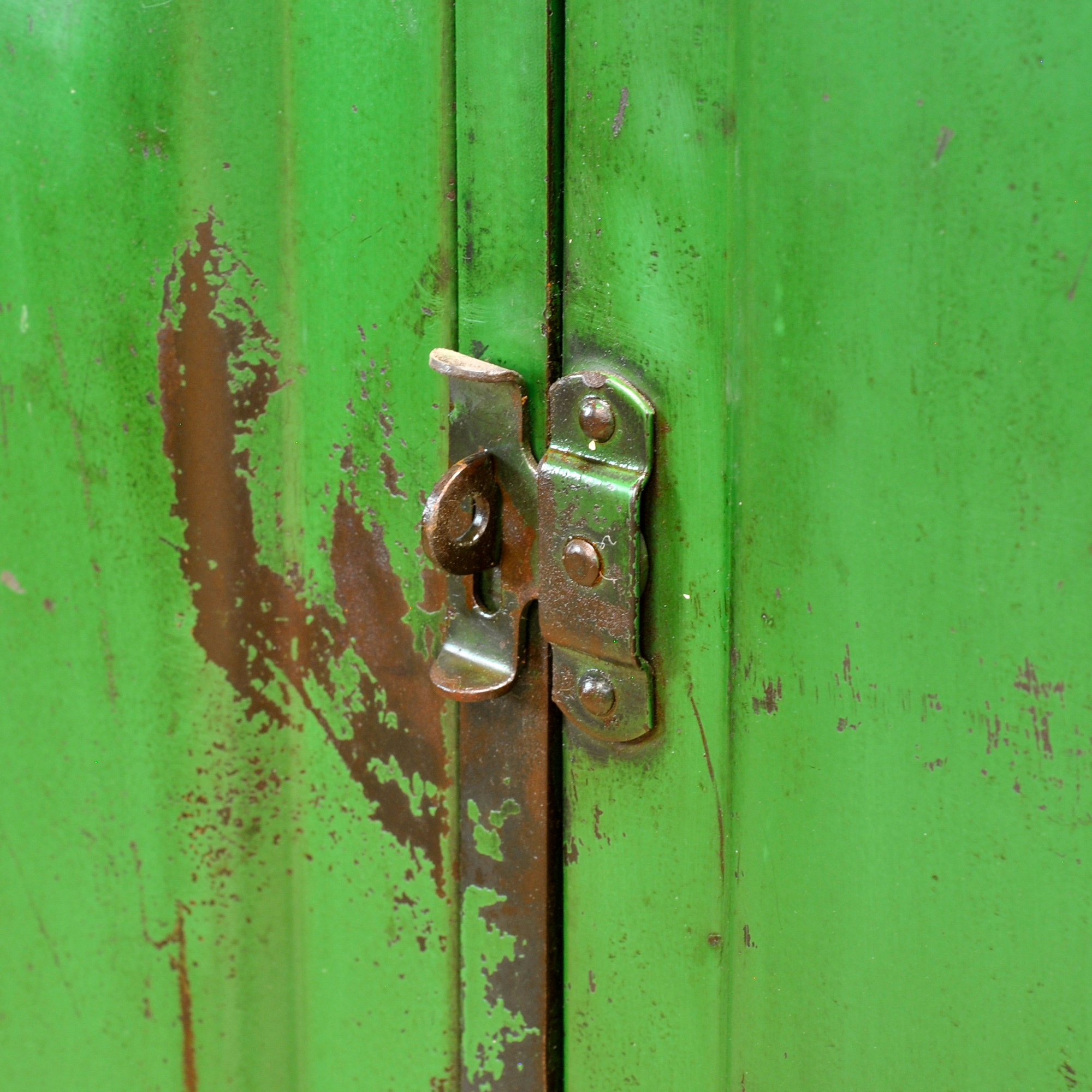 26183-locker_10