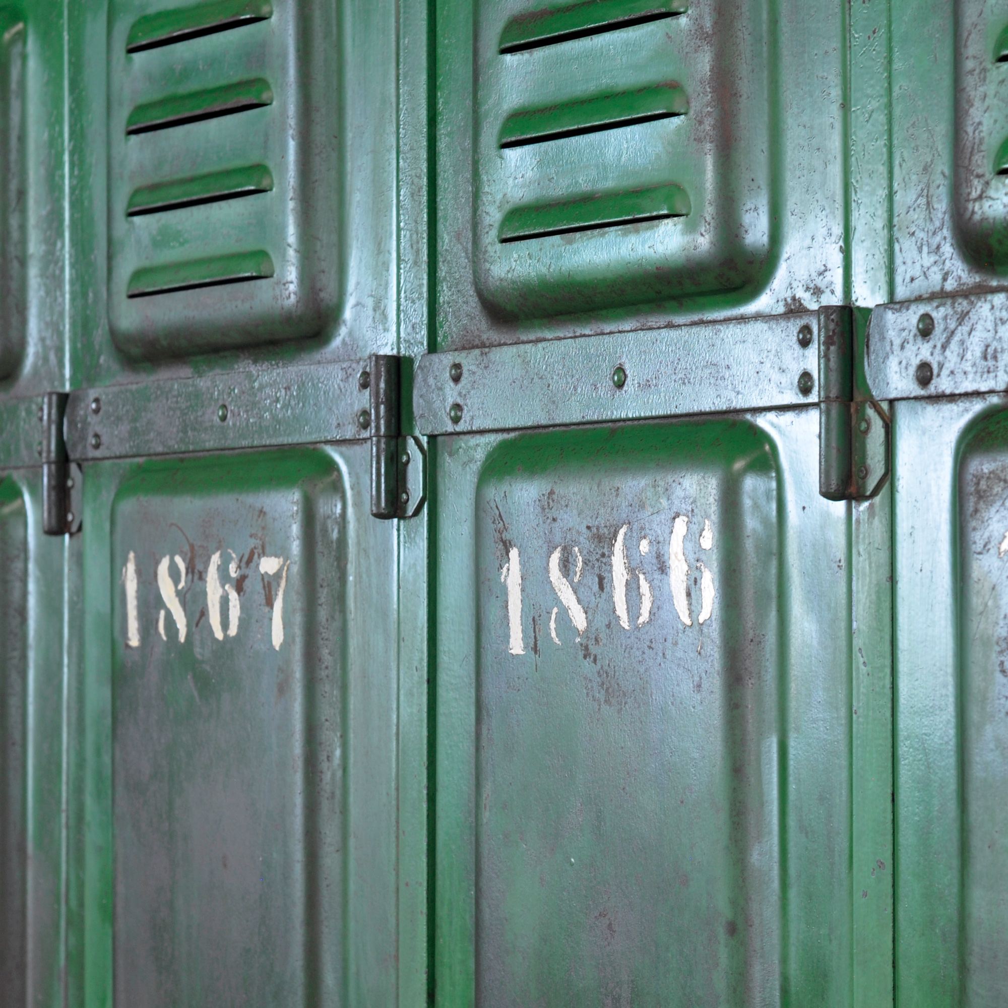 26205_locker_10