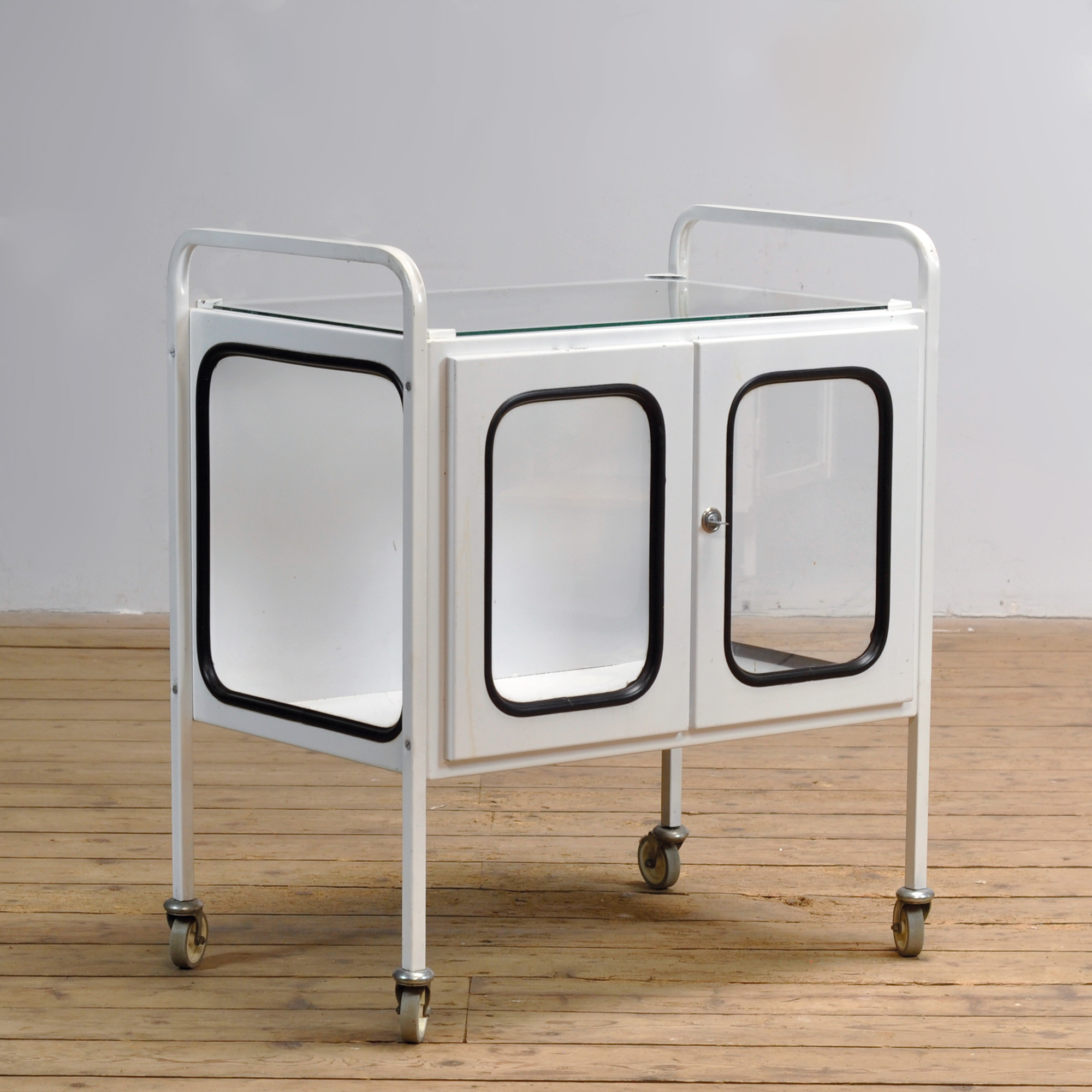 26229-trolley_2