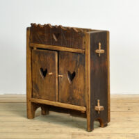 Roemeens folk art kastje, circa 1950