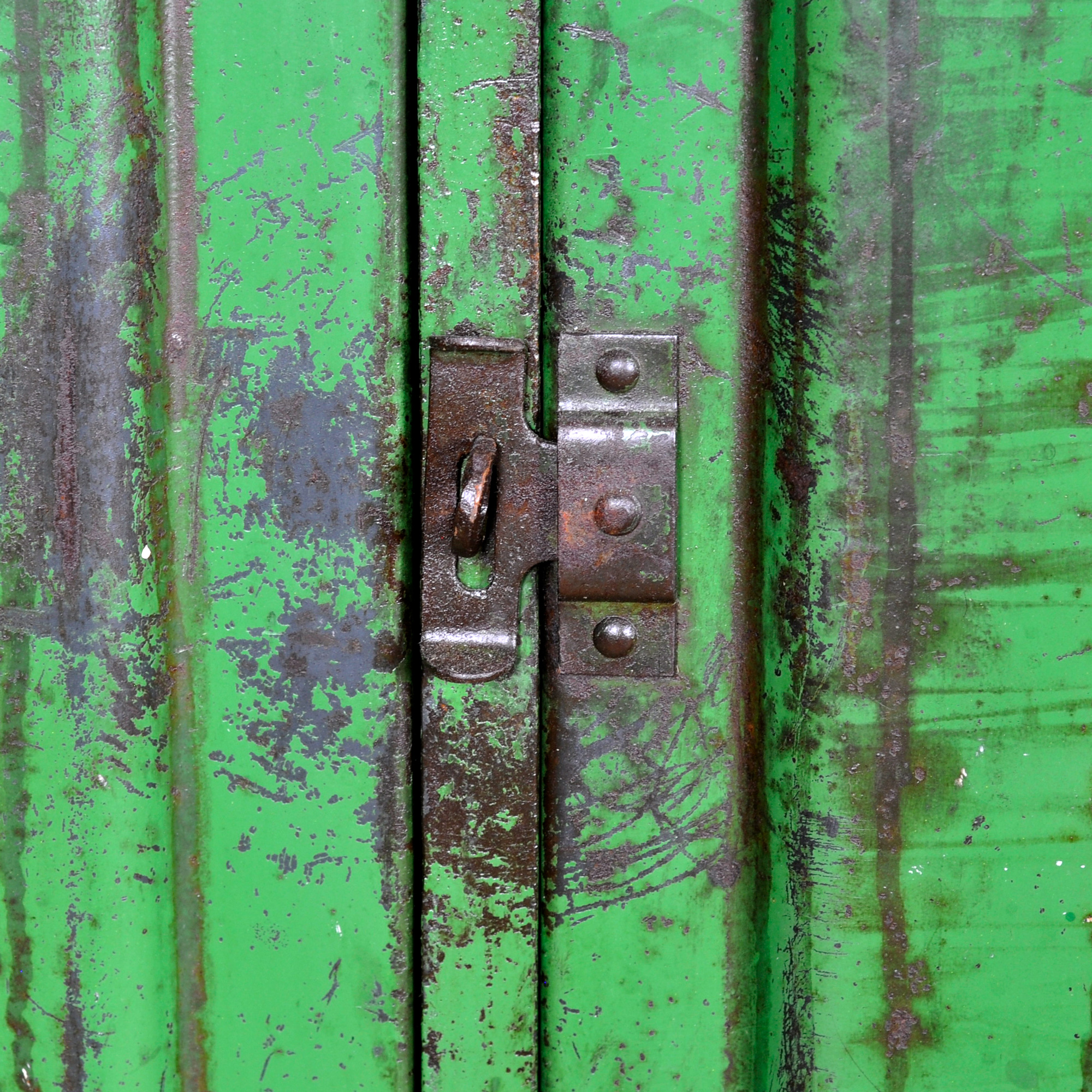 26250_locker_10