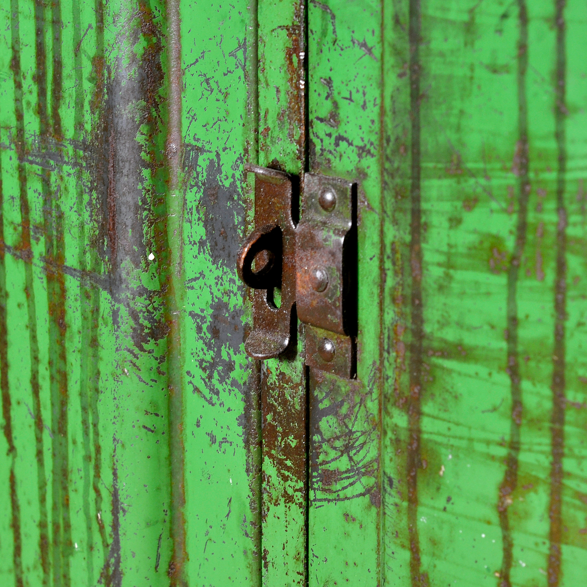 26250_locker_9
