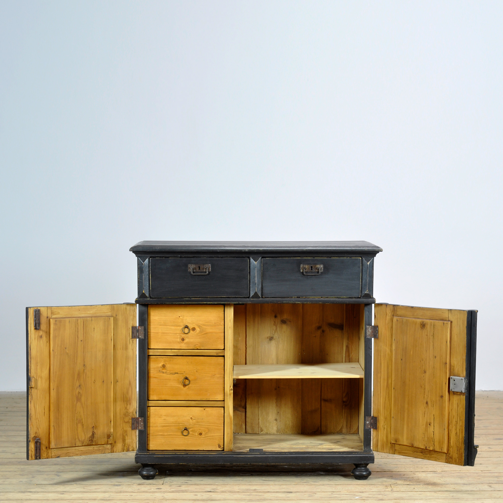 26264-dresser_4